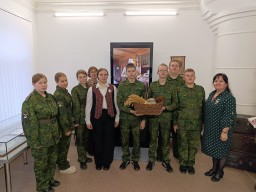 КАДЕТЫ В МУЗЕЕ